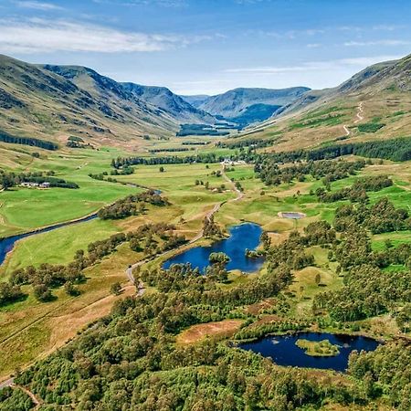 Glen Clova Lodges Inchmill Exterior photo