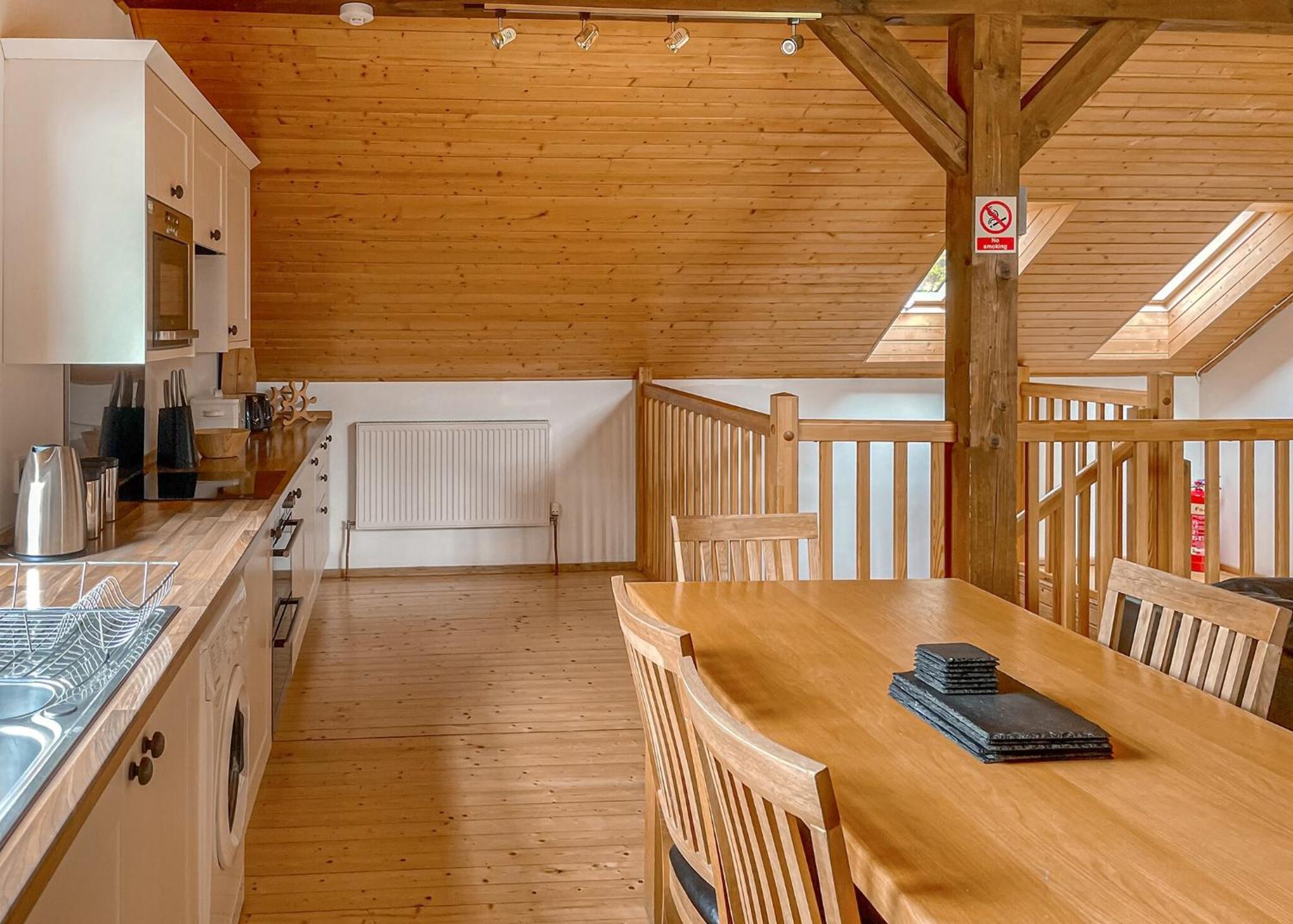 Glen Clova Lodges Inchmill Room photo